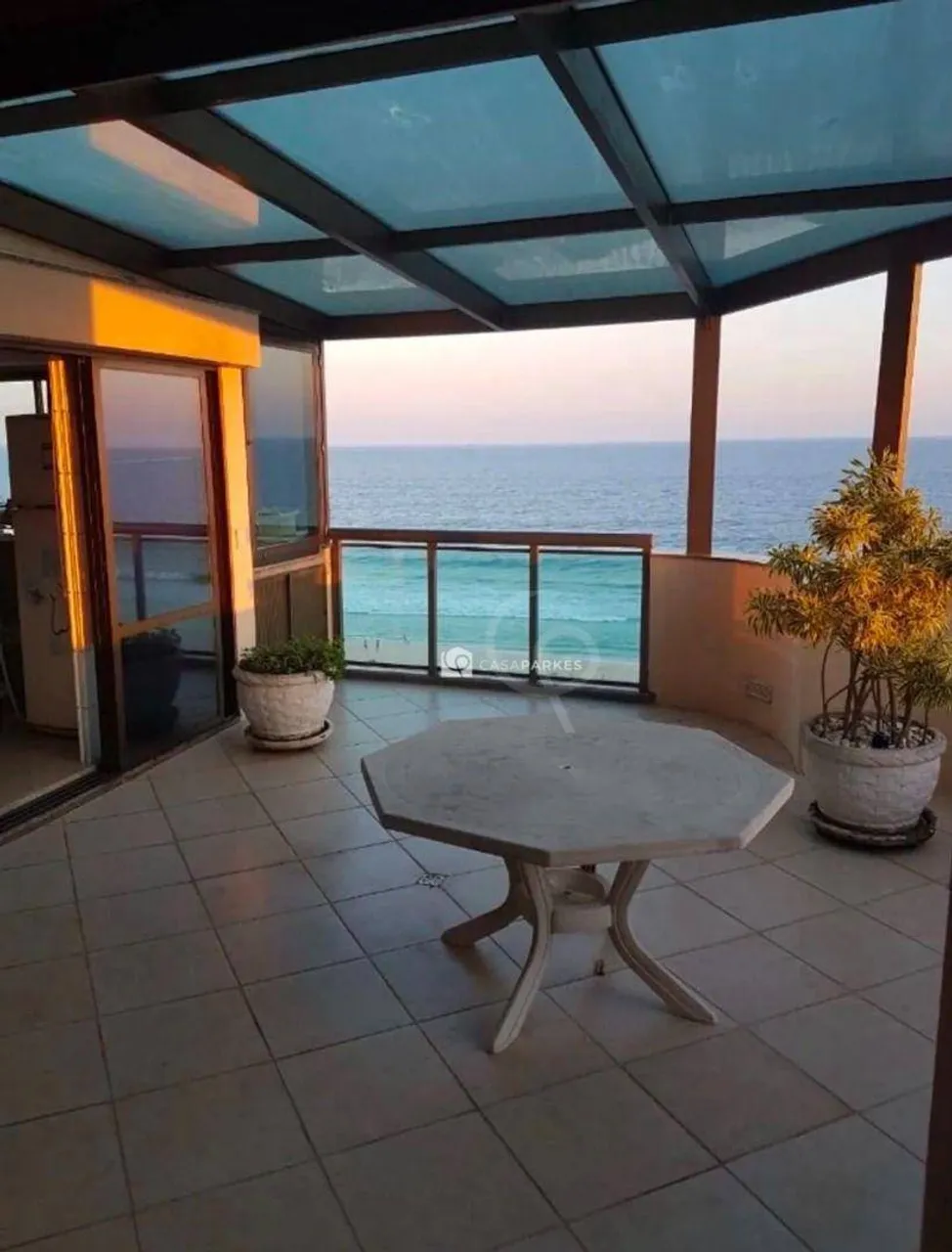 Penthouse with 3 bedrooms and 3 bathrooms, 225 m² — photo 3