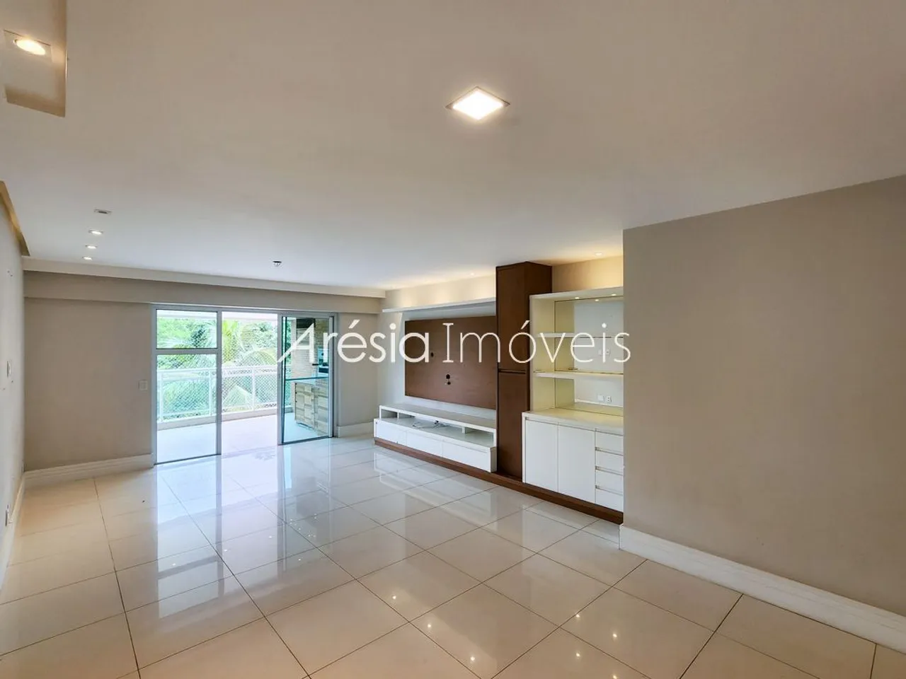 3-bedroom apartment with 2 suites for rent — photo 13