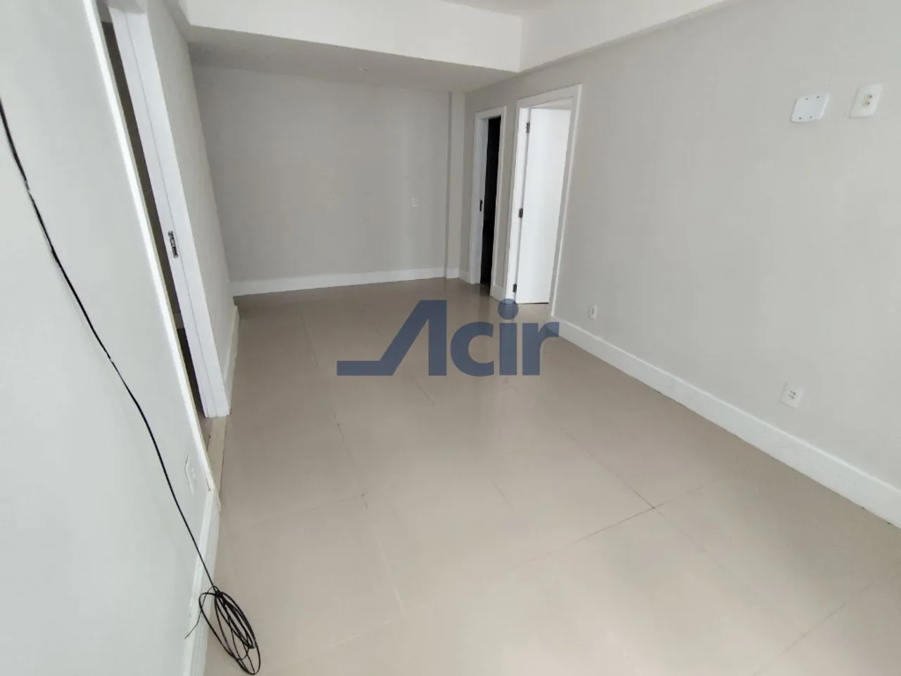 Apartamento de 2 quartos em condomínio com academia — photo 10