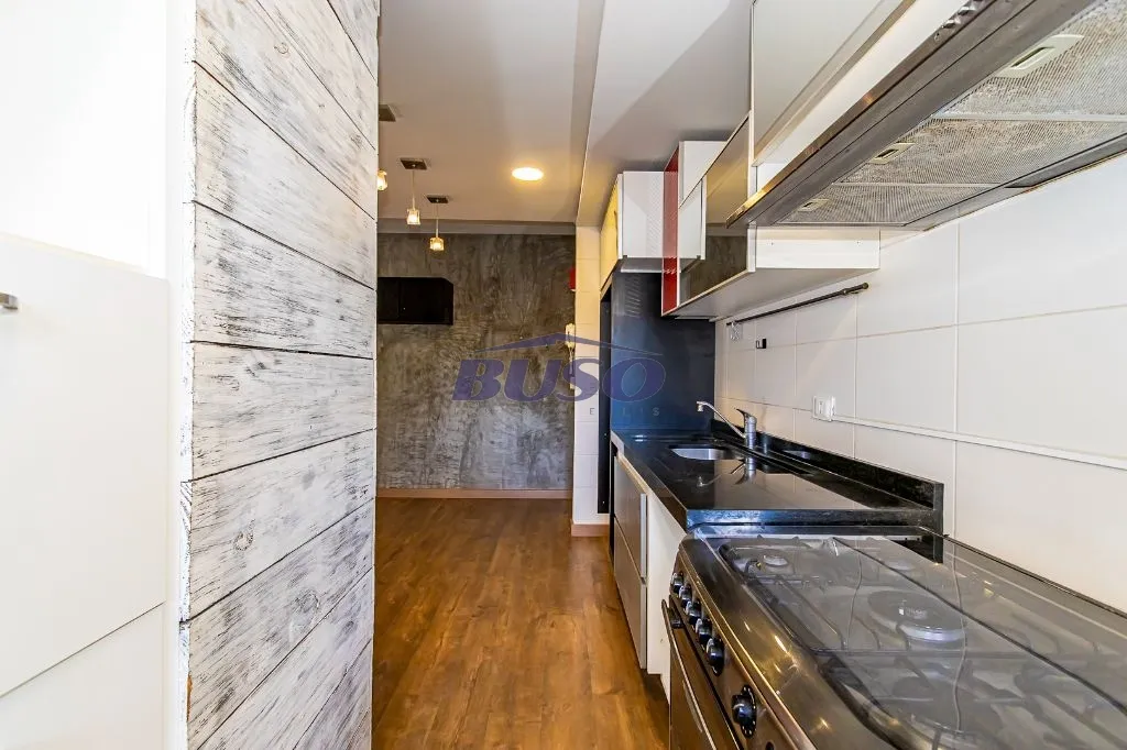 3-bedroom apartment with an open-plan kitchen — photo 20