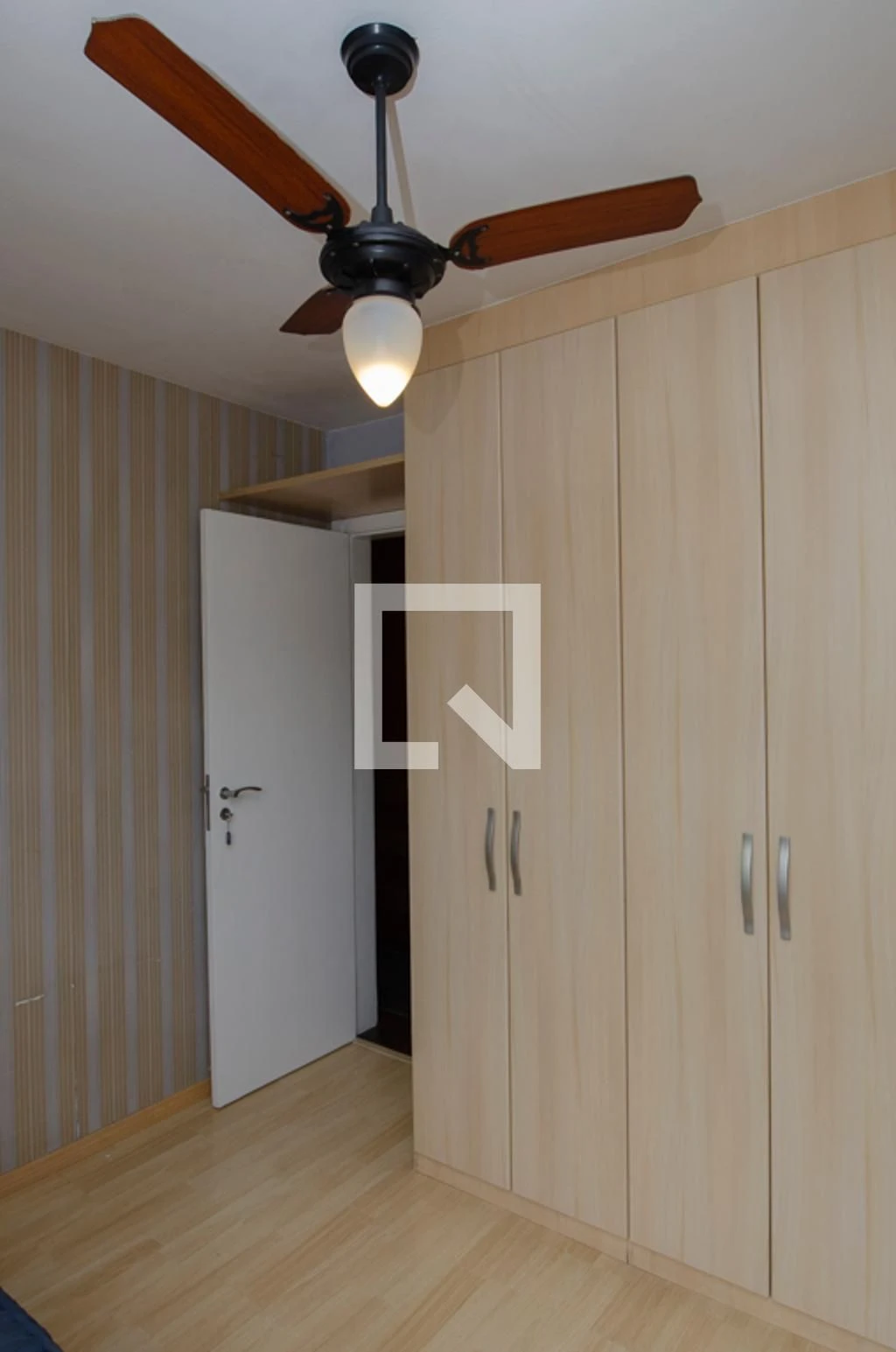 House for rent with 4 bedrooms, 4 baths and 3 parking spots — photo 48