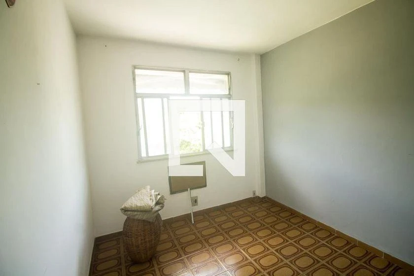 2-bedroom apartment in a building with a pool — photo 12