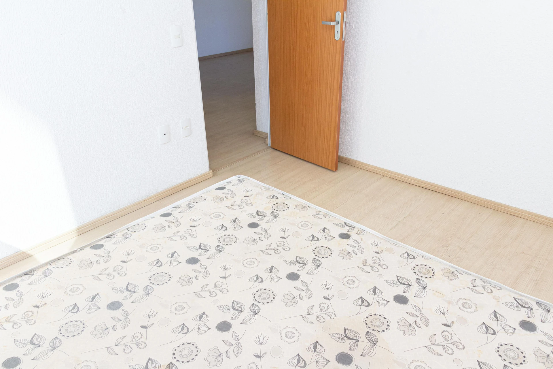 Квартира з 2 спальнями та відкритою кухнею — photo 46