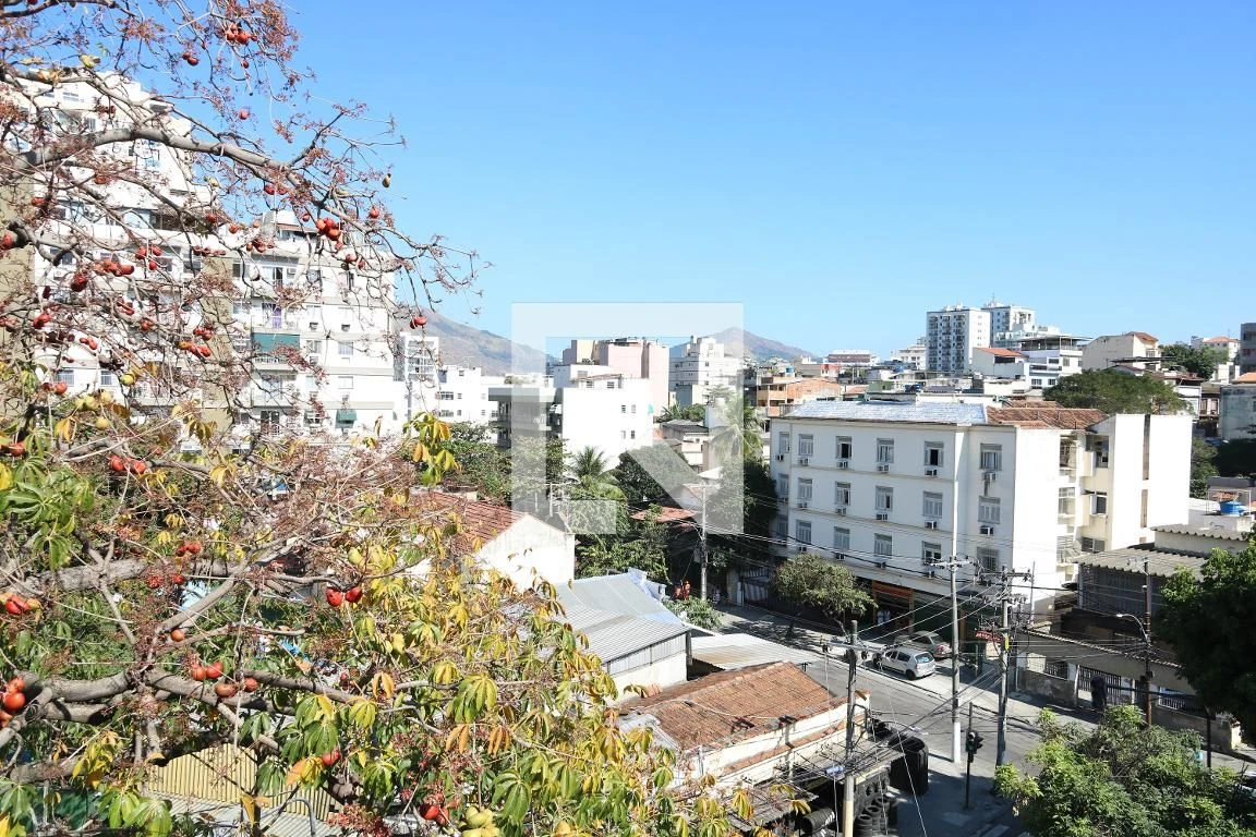 Apartamento com 2 quartos e cozinha fechada com fogão a gás — photo 6