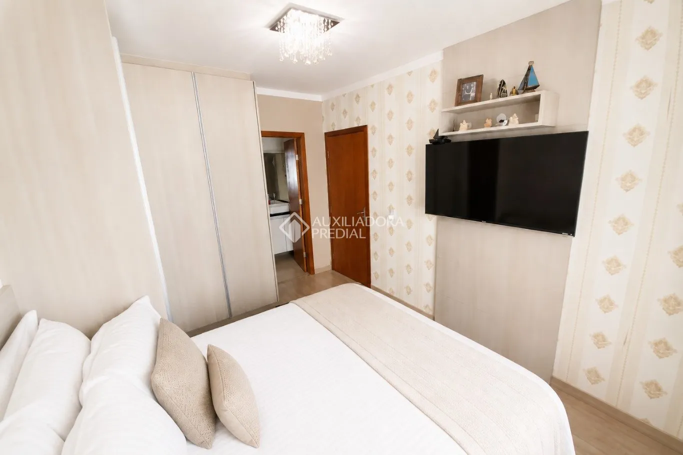 3-bedroom house, 1 with its own bathroom, 230 m² — photo 5