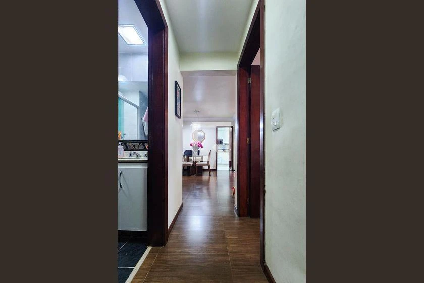 Furnished 100 m² apartment with 2 bedrooms and balcony — photo 31