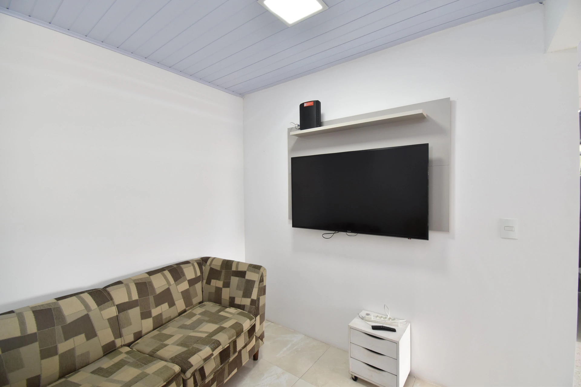 Furnished 2-bedroom apartment, 60 m² — photo 7