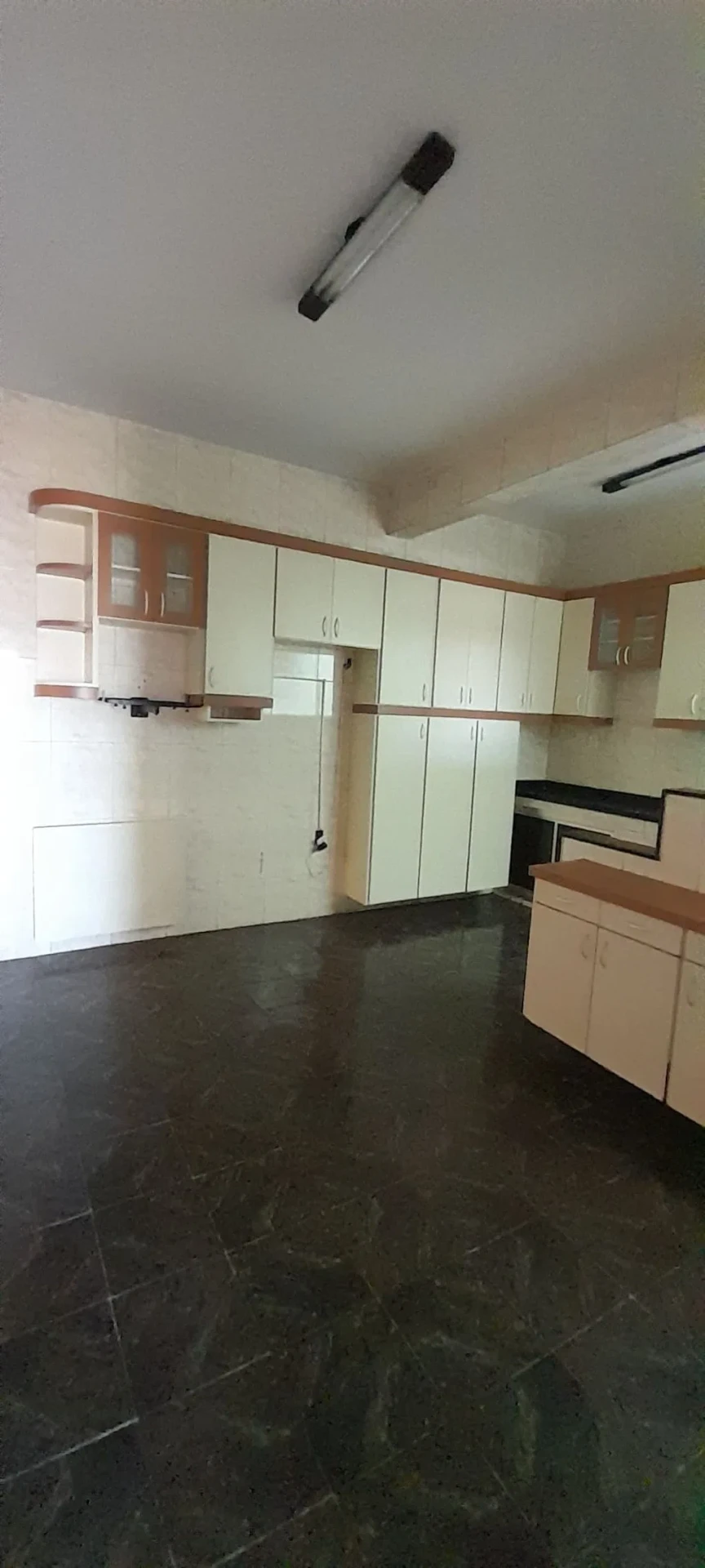 3-bedroom apartment, 1 with its own bathroom, 116 m² — photo 18