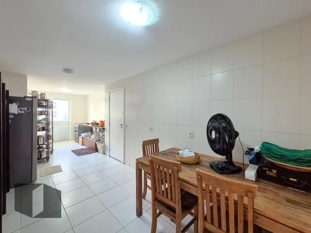 Apartment with 4 bedrooms and 4 bathrooms — photo 34