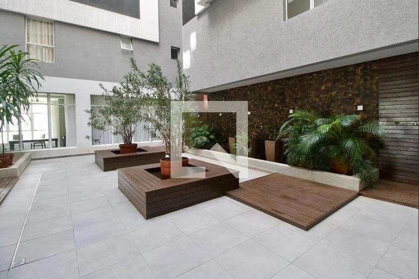 Home office in a 2-bedroom apartment, 80 m² — photo 30
