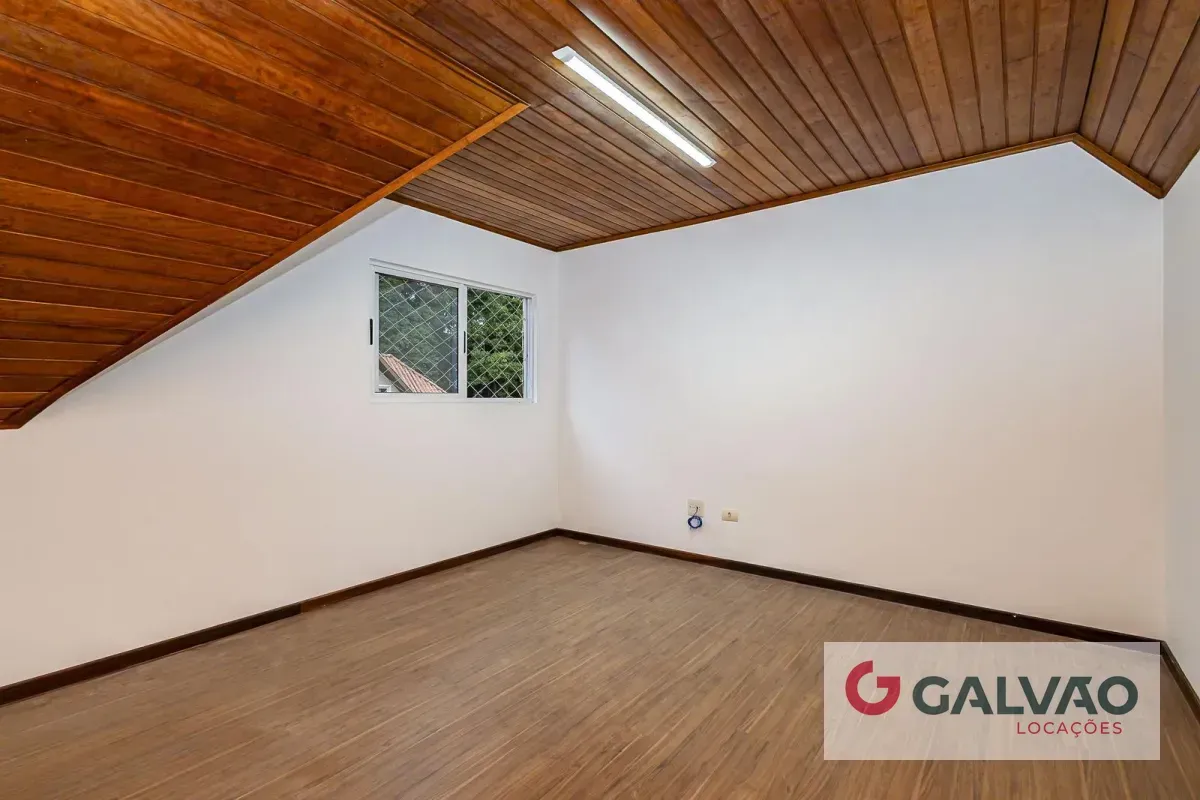 House in a gated community with 3 bedrooms and 1 bath — photo 25