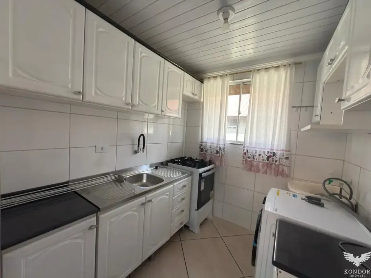 Apartamento de 2 dormitorios con cocina equipada y fogón a gas — photo 5