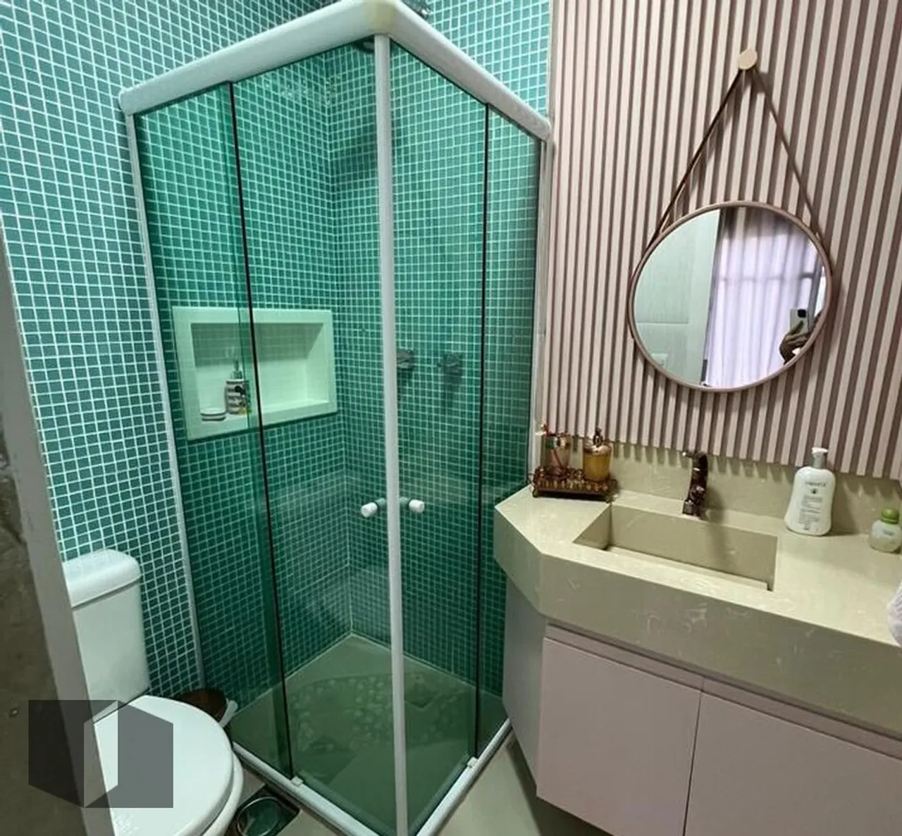 Furnished condominium house with 4 bedrooms and 5 baths — photo 8