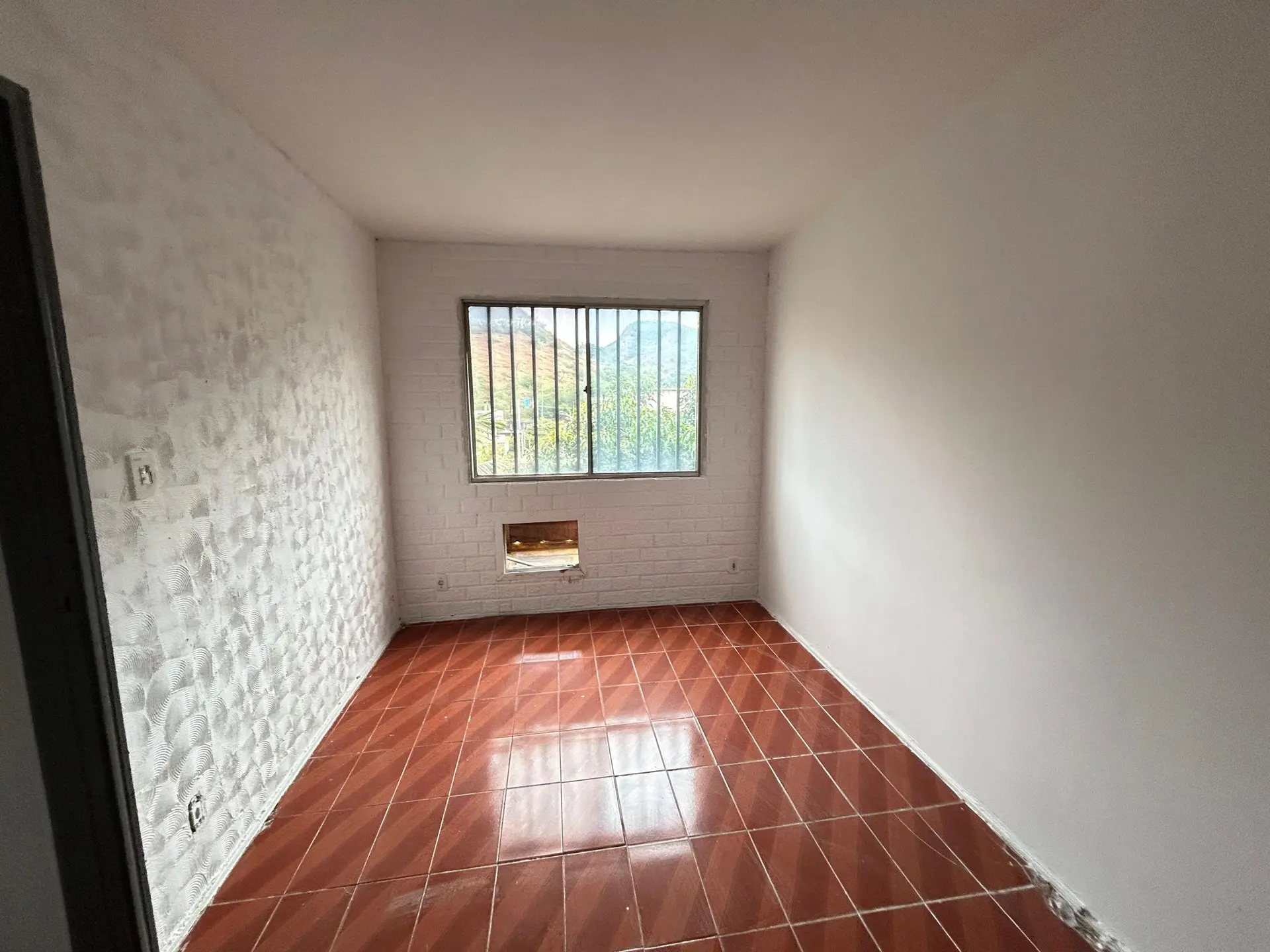 2-bedroom apartment with mountain views — photo 29