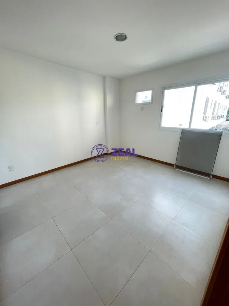 Квартира: 3 спальні, 1 з власною ванною кімнатою, 90 м² — photo 3