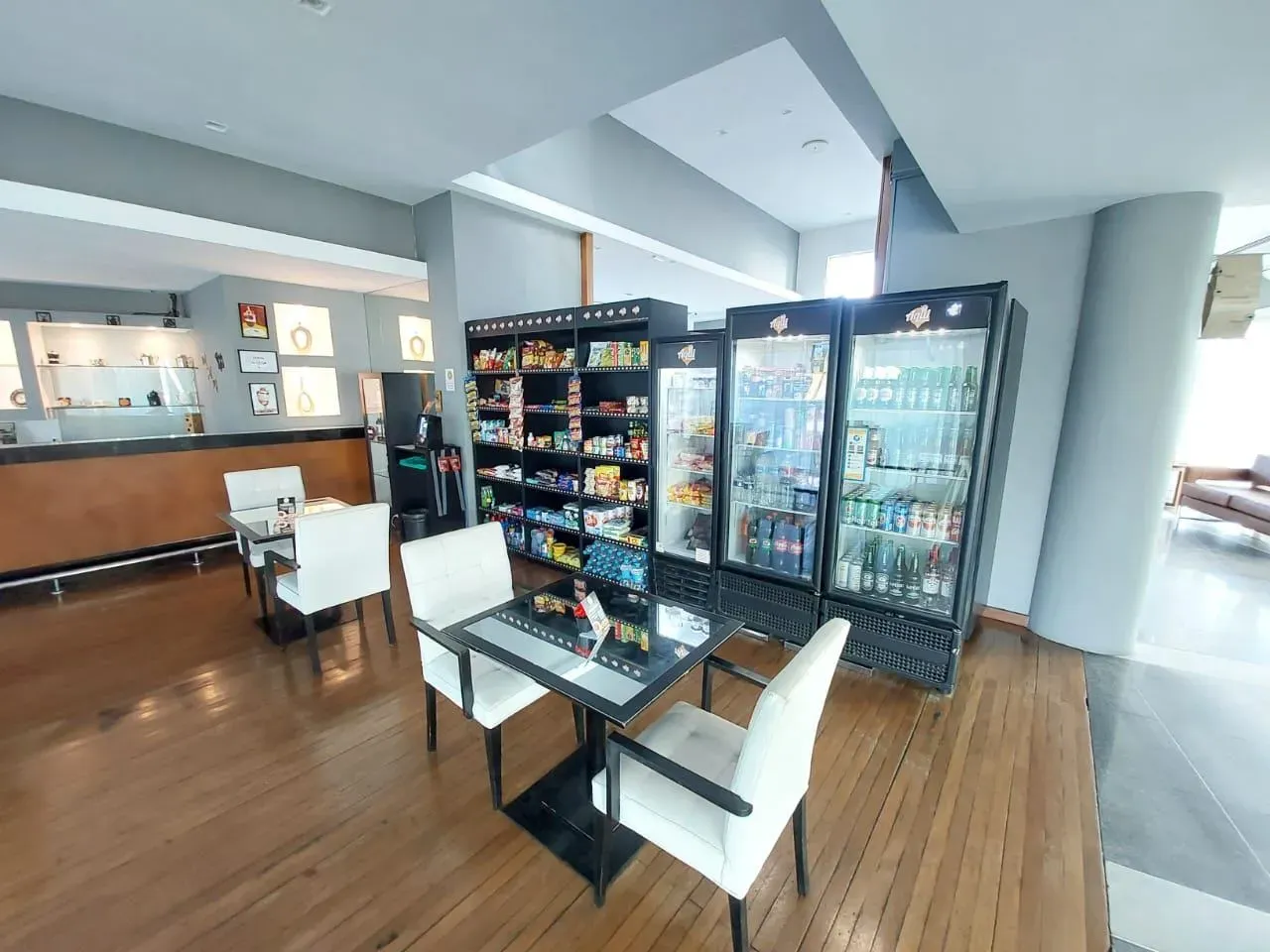 1 quarto e espaço de home office: apartamento de 16 m² — photo 10
