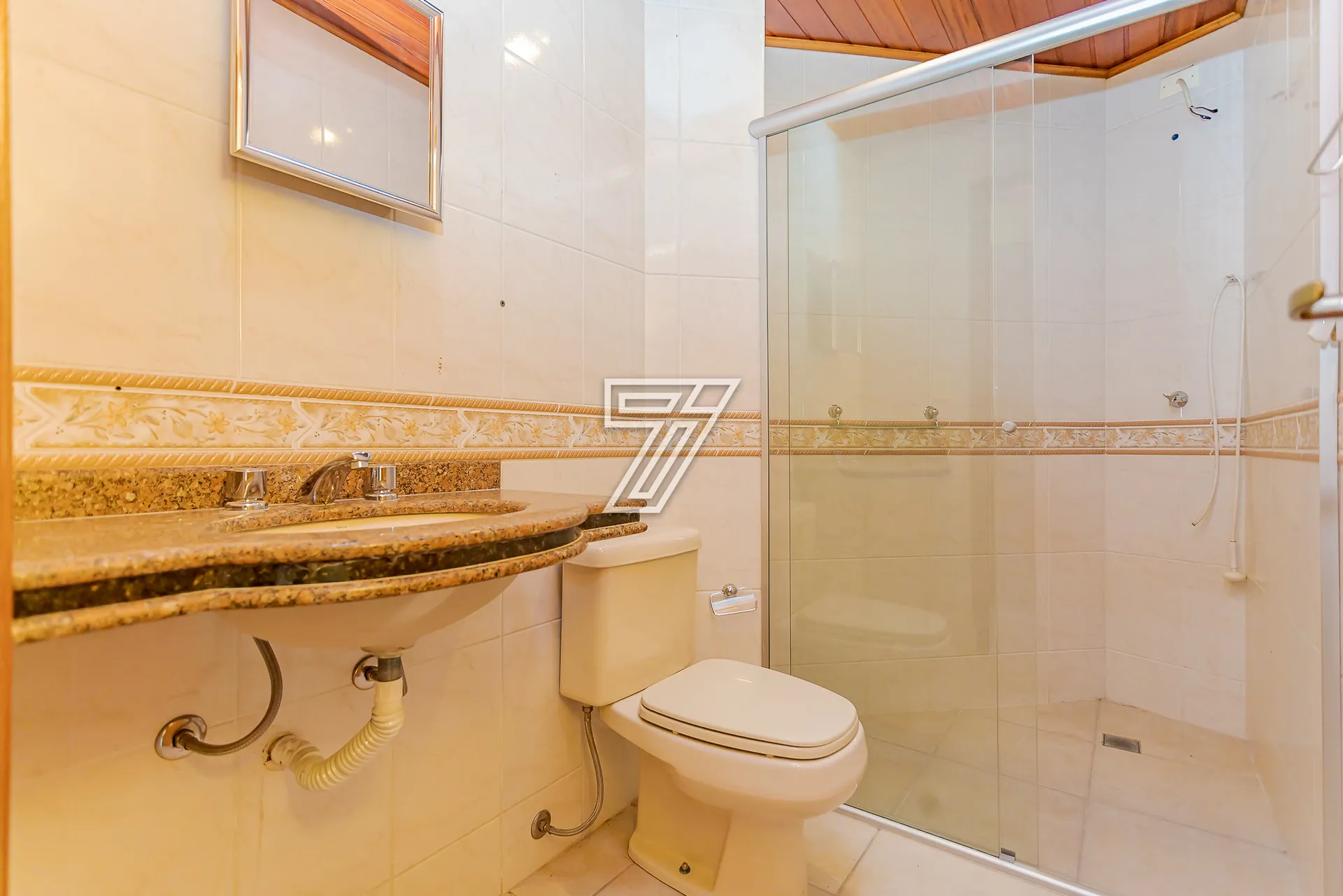 House with 4 bedrooms, 5 bathrooms and 540 m² — photo 53