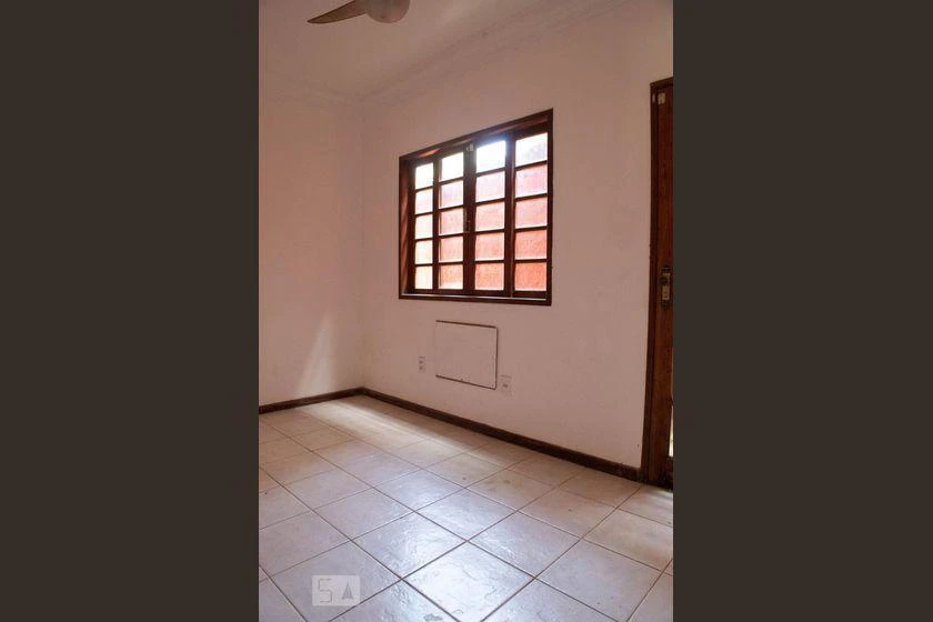 Будинок: 4 спальні, 1 з власною ванною кімнатою, 398 м² — photo 40
