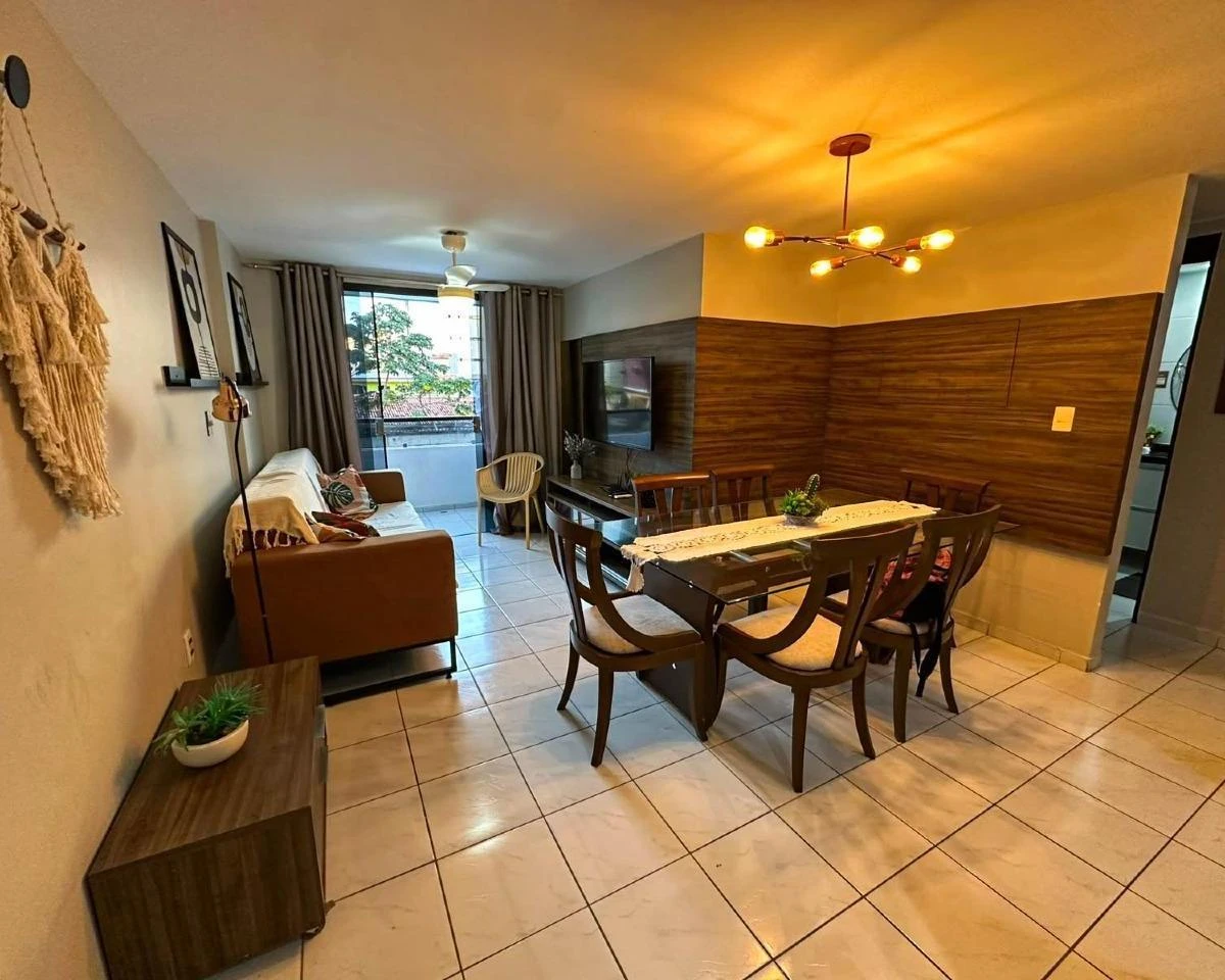 3-bedroom apartment with a home office