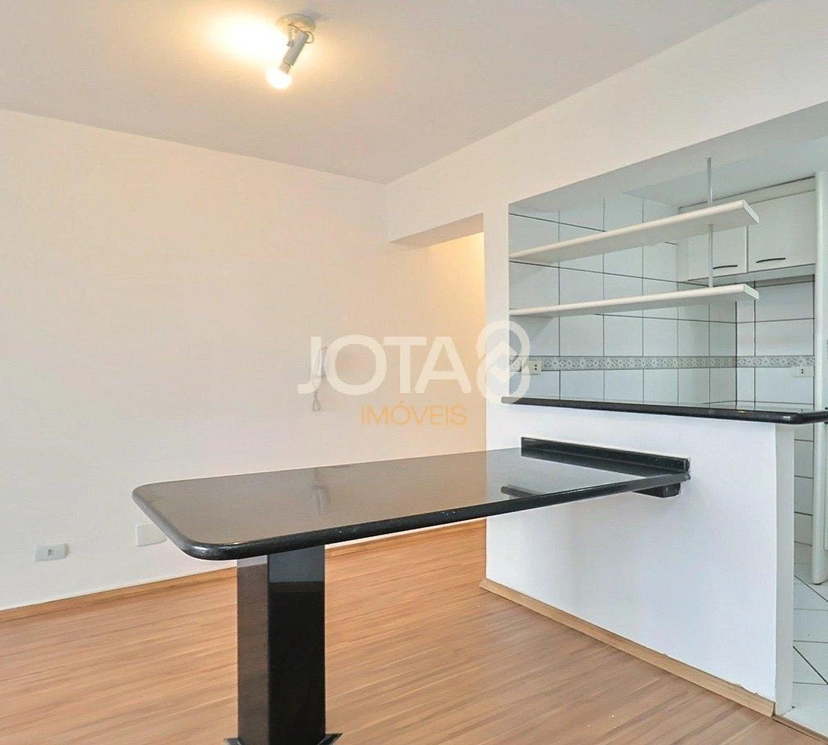 Unfurnished 1-bedroom apartment with 81 m² and parking — photo 13