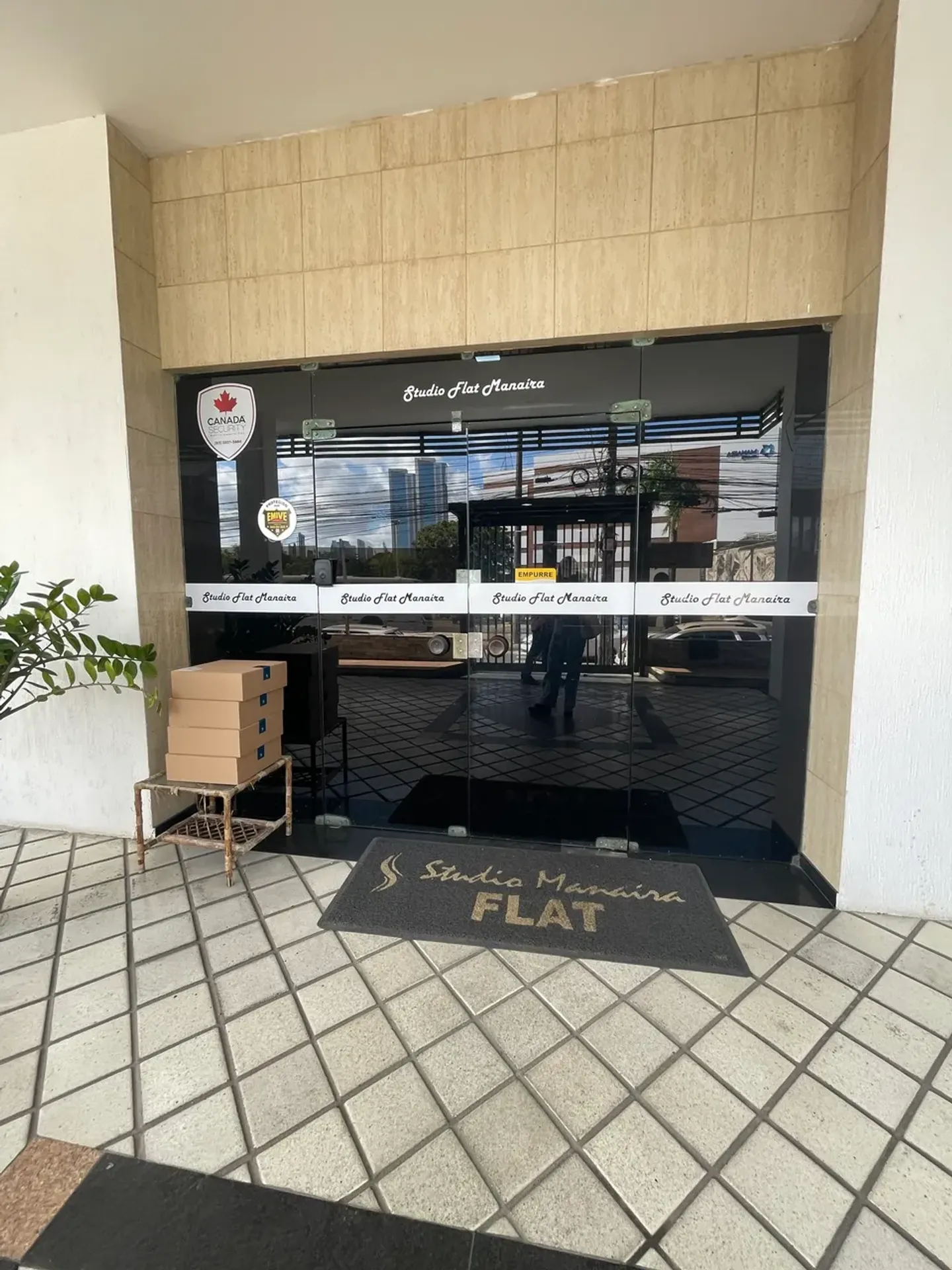 Furnished one-bedroom, 40 m² apartment in João Pessoa — photo 27