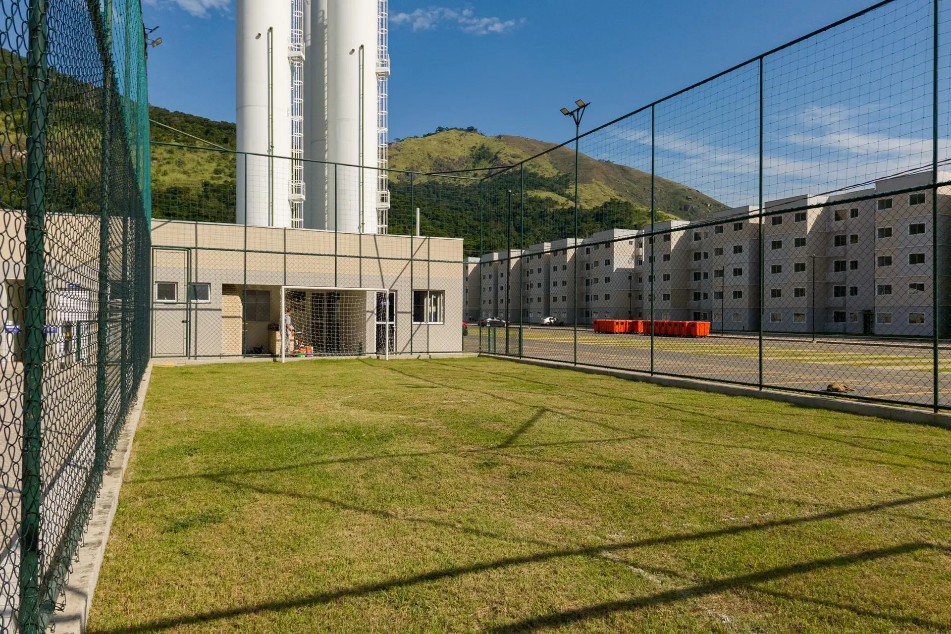 Apartamento de 2 quartos em condomínio com academia — photo 35