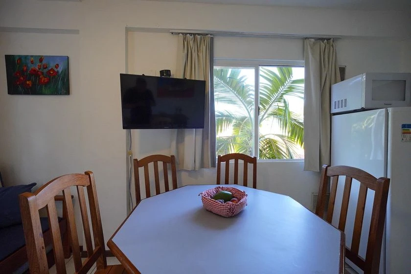 Apartamento amueblado con 2 dormitorios y cocina abierta — photo 10