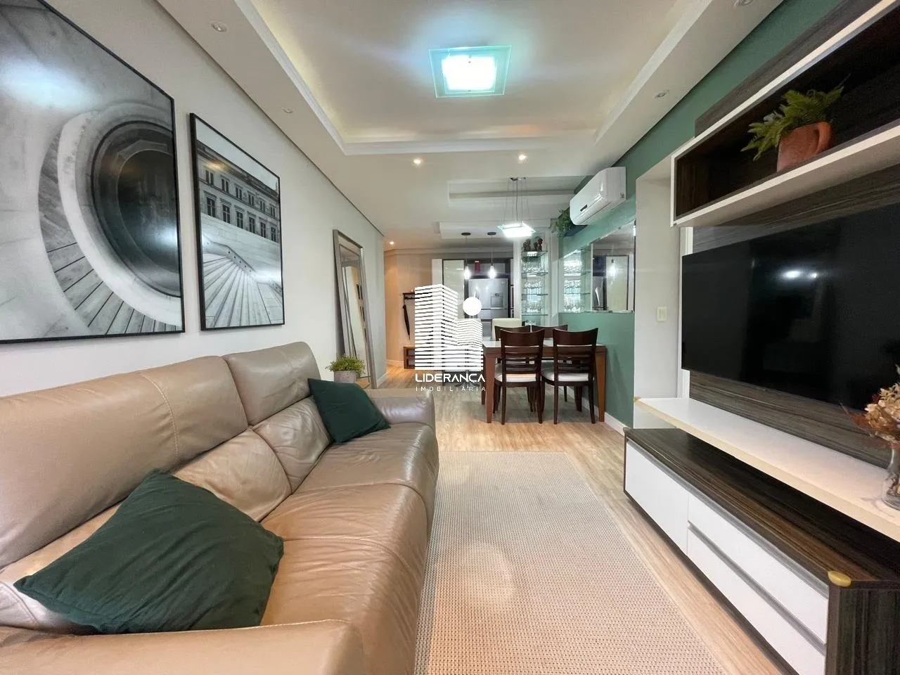 Apartamento de 3 dormitorios con suite y balcón, 108 m²