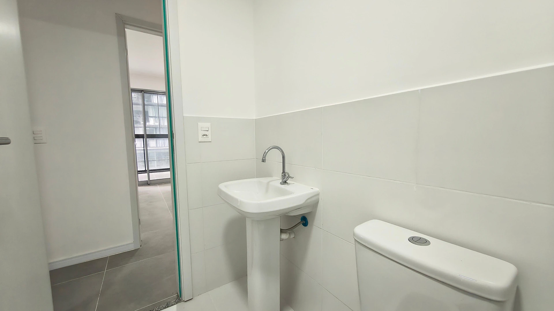 Apartamento com 2 quartos e varanda envidraçada — photo 30