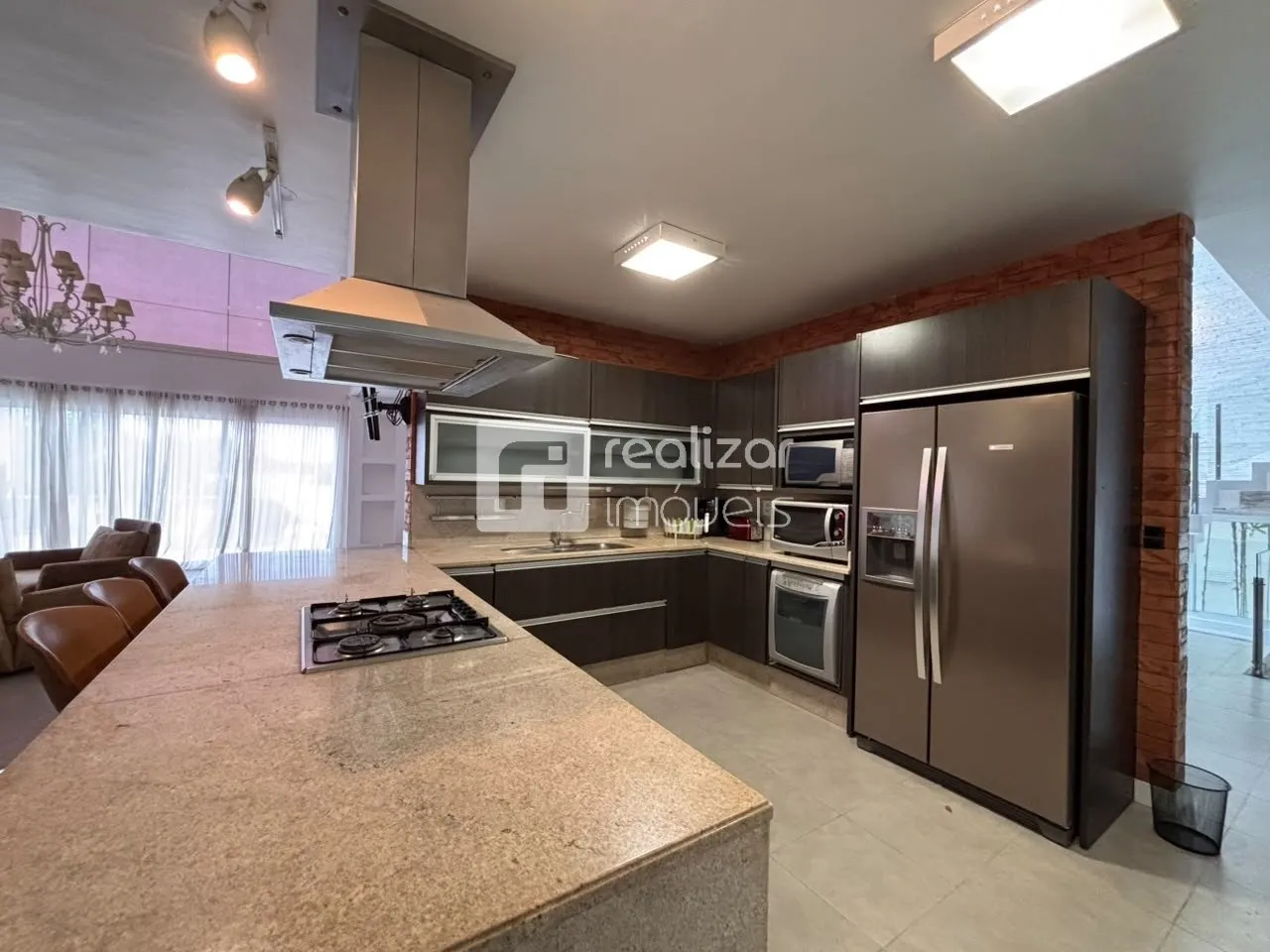 Furnished house, 650 m², with a water view — photo 2