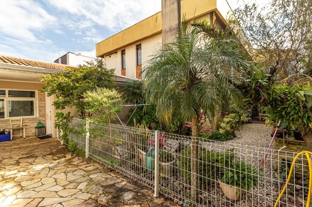House with 4 bedrooms and a private garden, 4 parking — photo 20