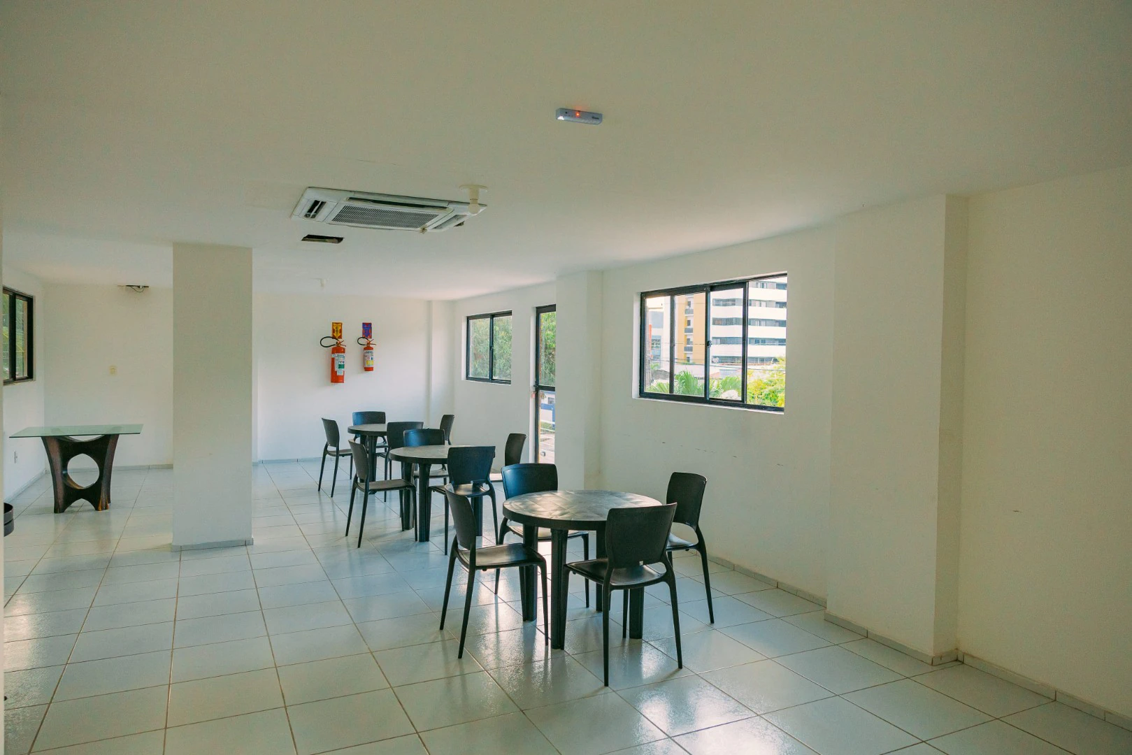 Water view in a 3-bedroom apartment, 125 m² — photo 3