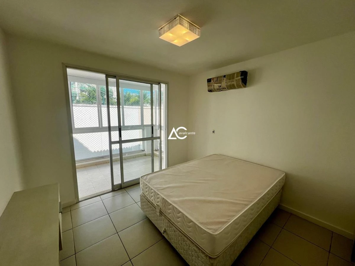 Casa de aluguel com 4 suítes e 270 m² — photo 30