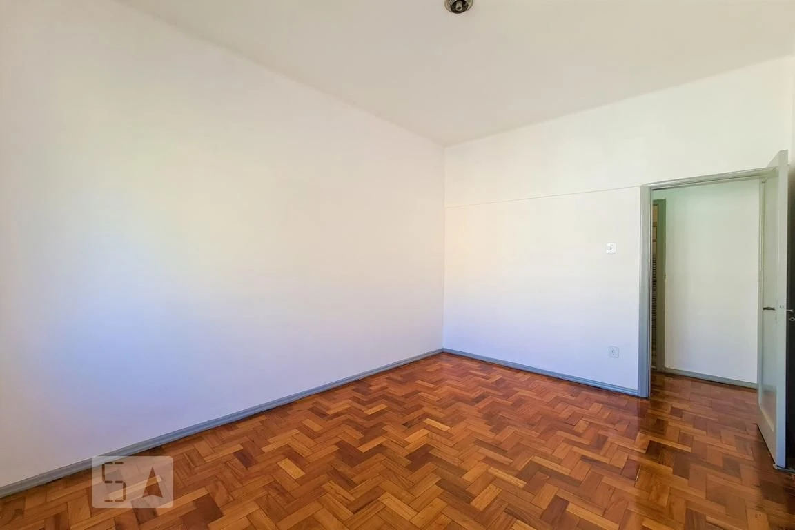 2 quartos e jacuzzi: apartamento de 65 m² — photo 15