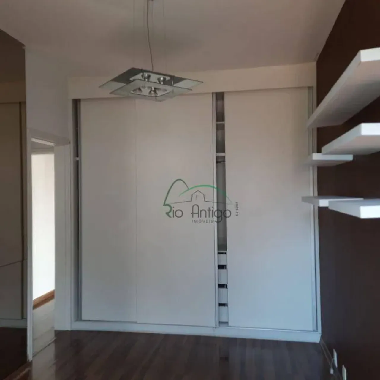 102 m² apartment with 3 bedrooms and 2 bathrooms — photo 9