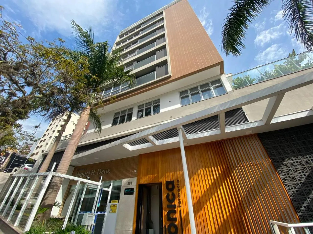 Furnished 2-bedroom apartment with 1 en-suite, 67 m² — photo 9