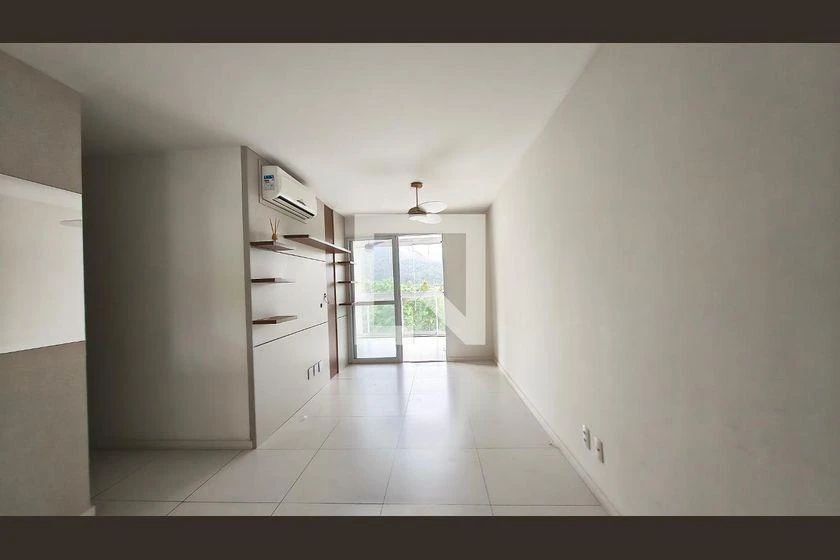 Apartment, 87 m², with a glass-enclosed balcony — photo 7