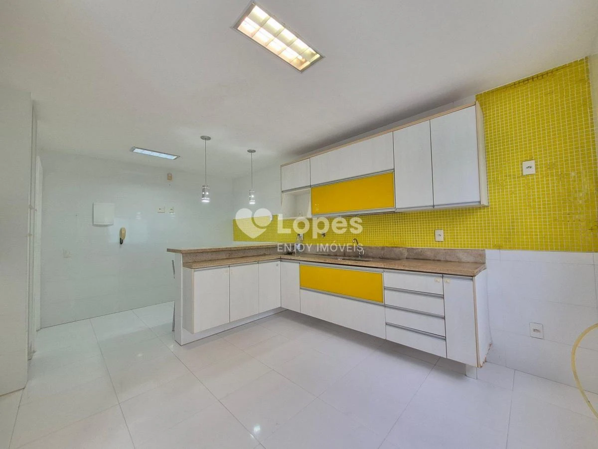 Будинок 247 м² з балконом із грилем та власним барбекю — photo 44