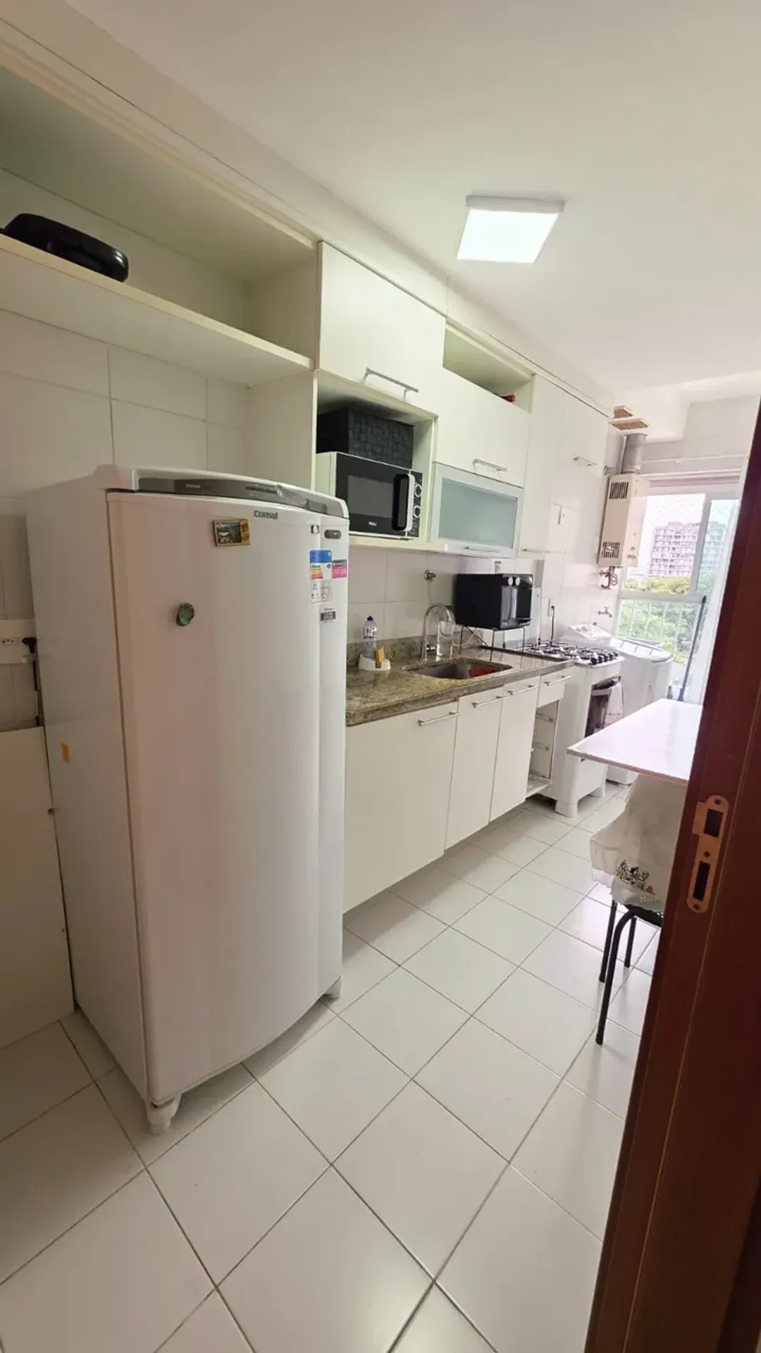 Apartamento mobiliado com 2 quartos e 3 banheiros — photo 11