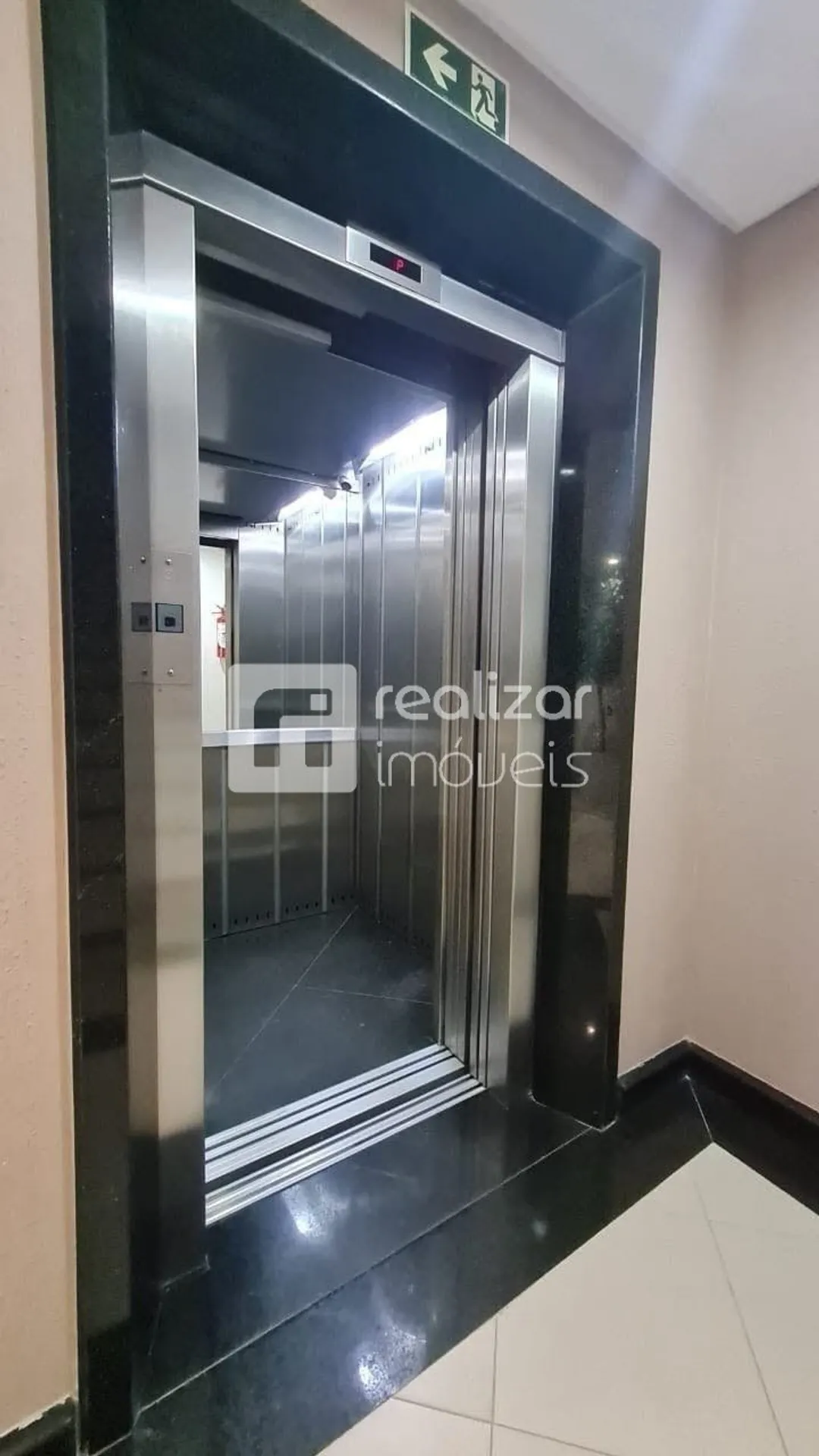 2-bedroom penthouse with 307 m² and 4 bathrooms — photo 10