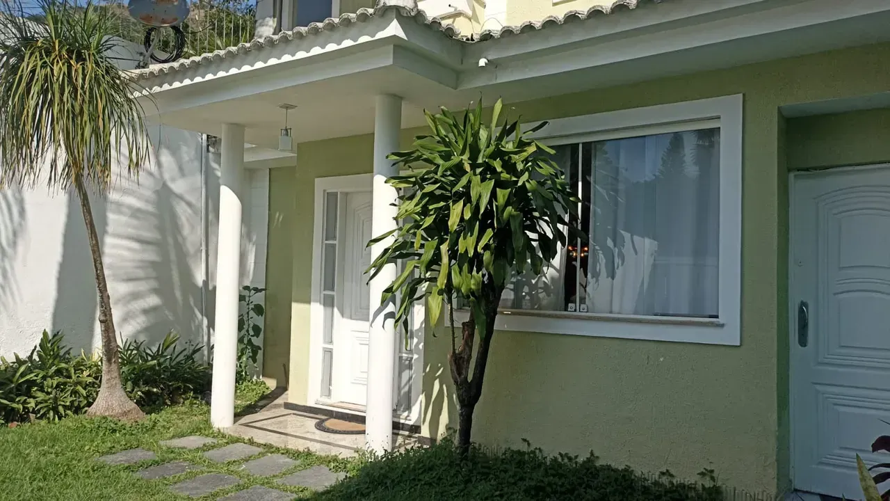 Casa com 4 quartos e 4 banheiros e cozinha a gás — photo 8