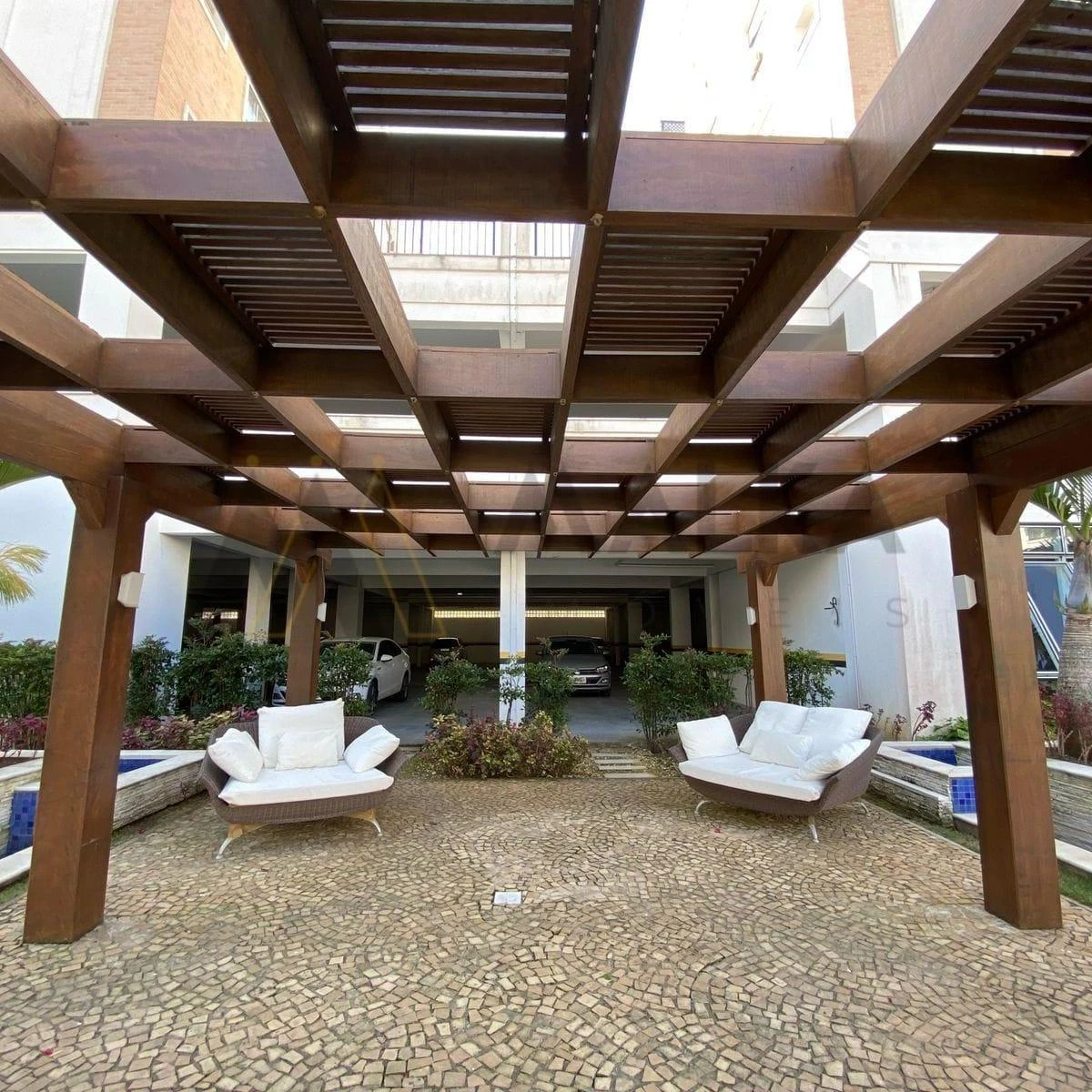 3-bedroom apartment with a water view in Florianópolis — photo 40