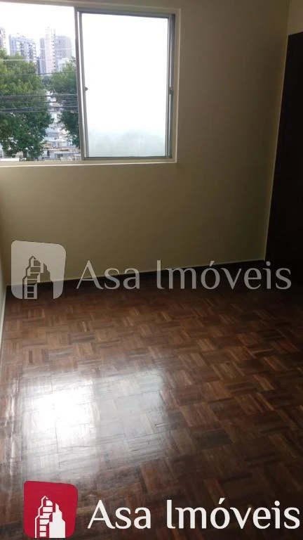 Apartment, 71 m², with wood or laminate floors — photo 3