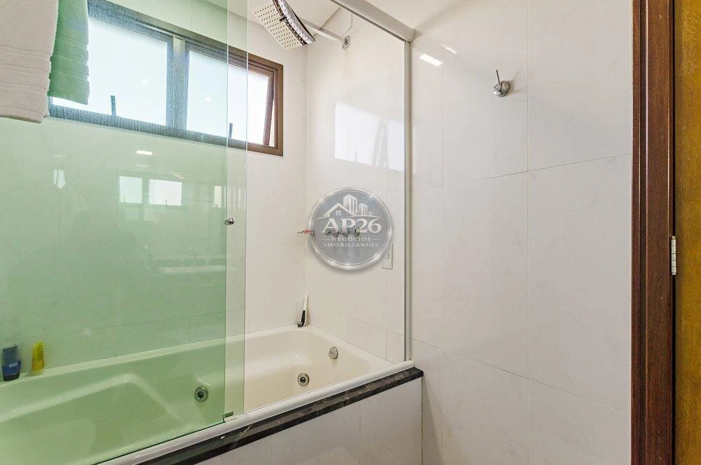 Apartamento de 3 quartos com suíte e 3 vagas, 249 m² — photo 25