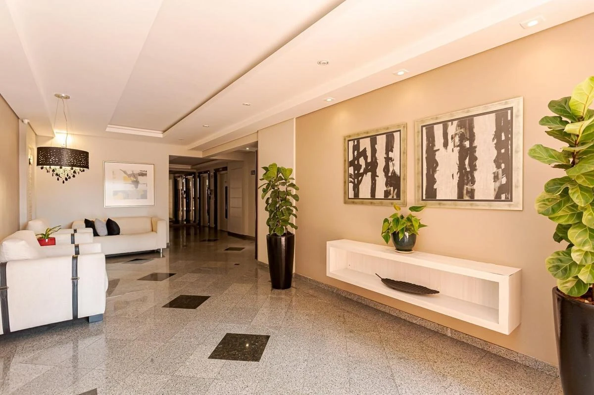 113 m² apartment with 2 bedrooms and enclosed balcony — photo 28