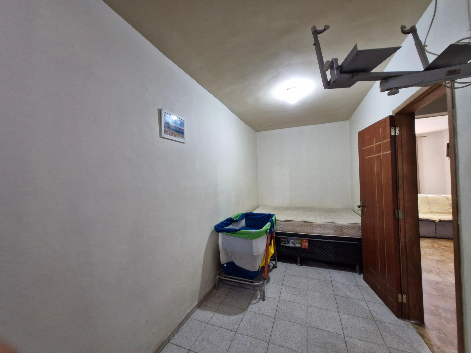 Furnished house with 3 bedrooms, balcony and private garden — photo 7