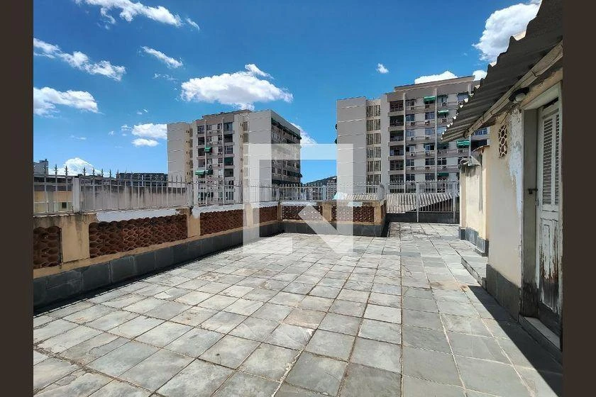 Apartamento com 3 quartos e cozinha fechada — photo 48