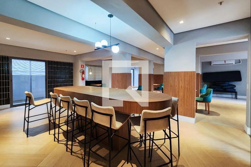 Apartamento de 1 dormitorio de 36 m² con rincón de cocina — photo 14