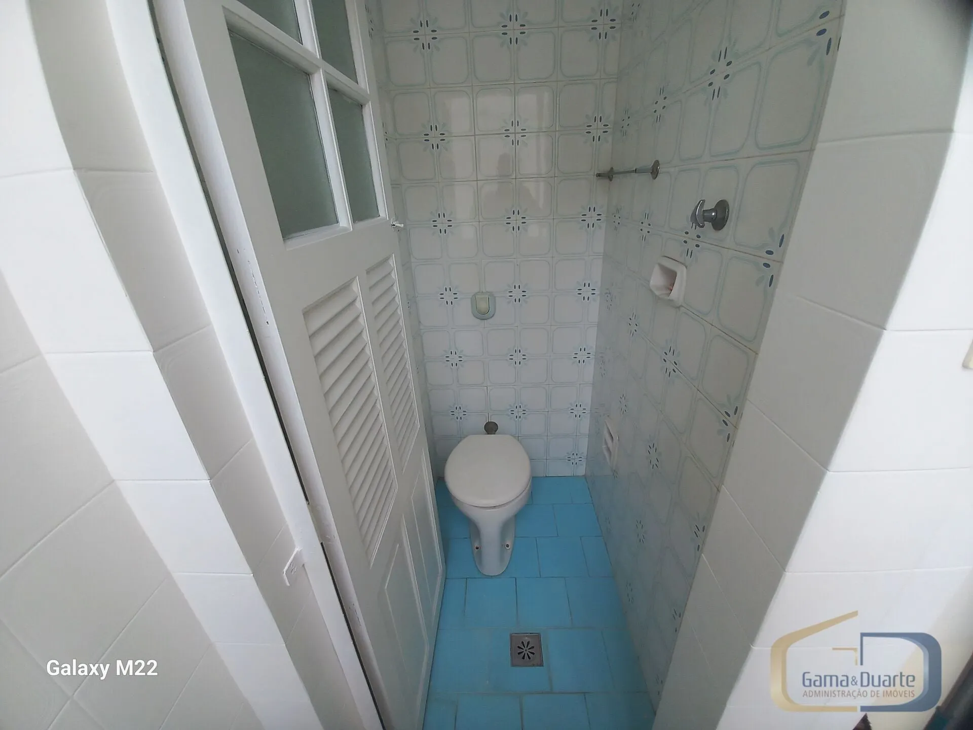 Apartment, 79 m², with wood or laminate floors — photo 13