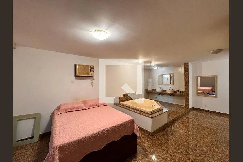 4 quartos e banheira: apartamento de 233 m² — photo 21
